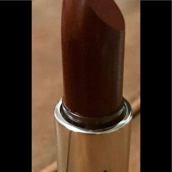 Calvin Klein Lipstick in Cedar made in Italy - Picture 2 of 5